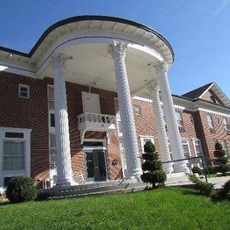 Macarthur Inn Narrows Exterior foto